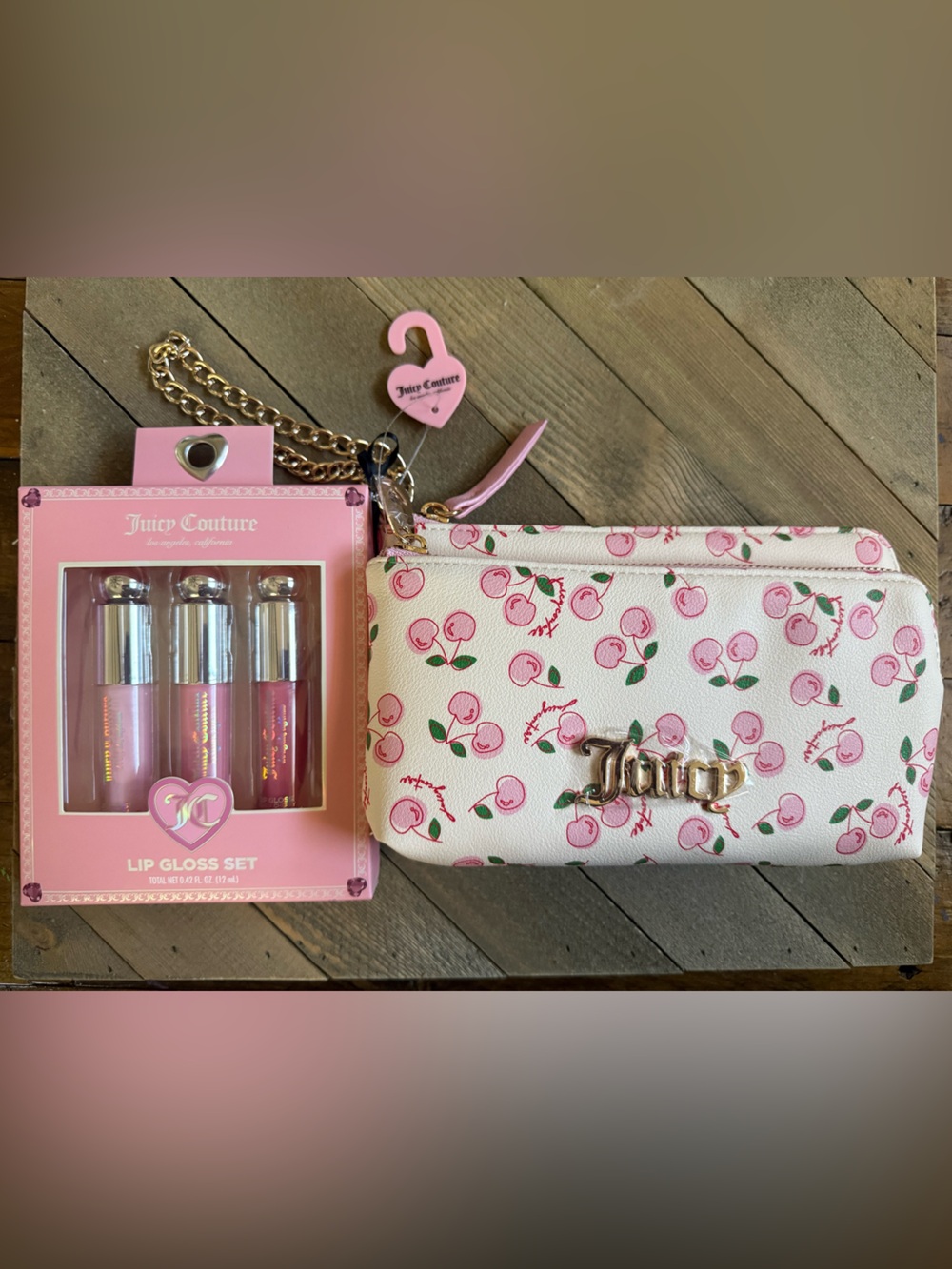 ADORABLE JUICY COUTURE CHERRY GIRL ZIP WALLET Wristlet W LIP GLOSS SET NWT👄🍒